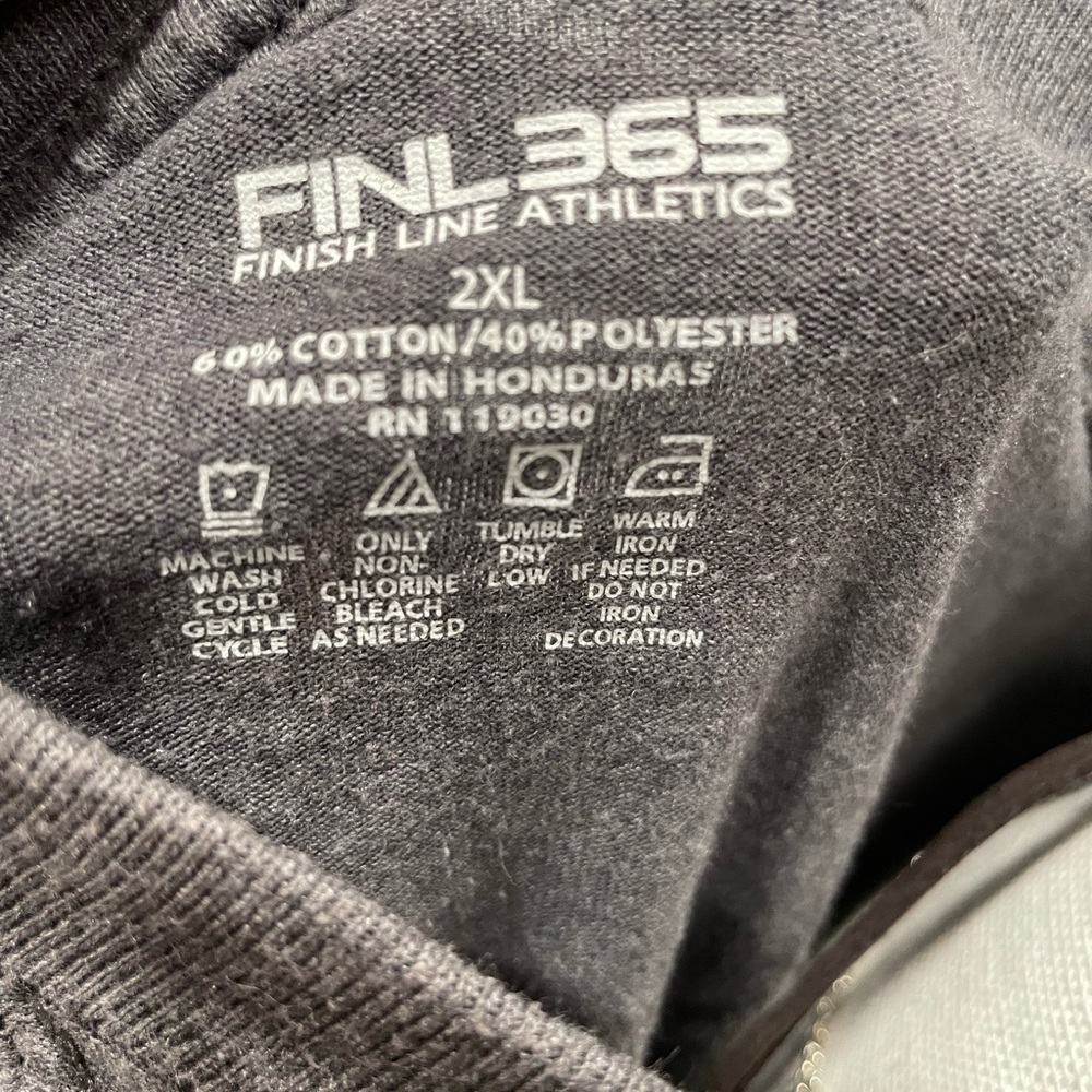 GRAY V-NECK TEE - Picture 3 of 4